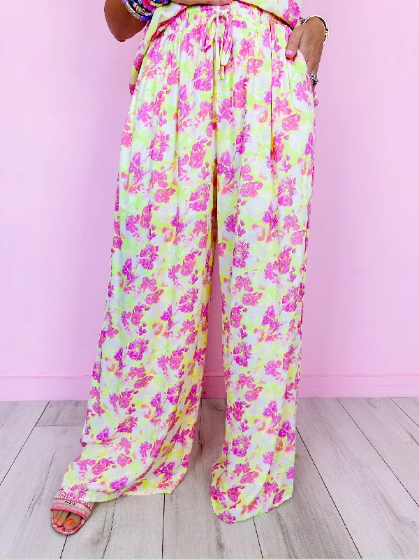 BRIGHT BLOOMS WIDE LEG PANT - LIME/PINK